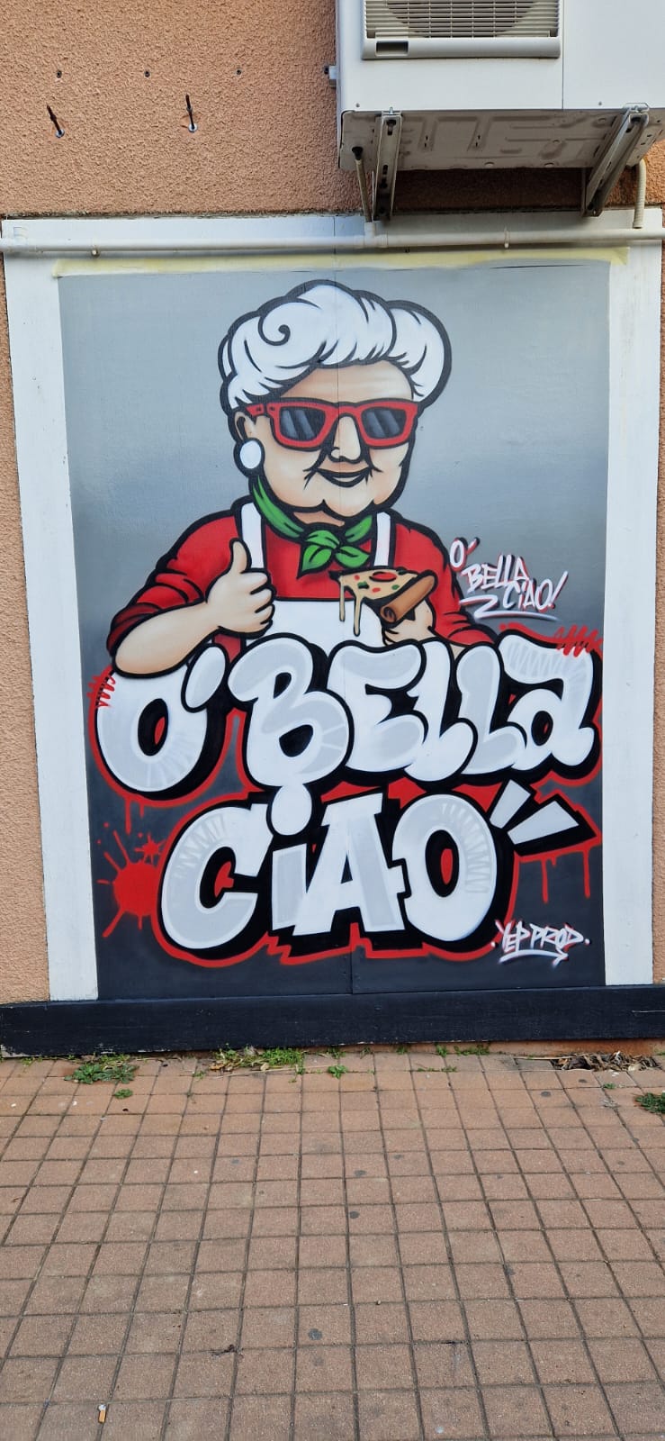 WhatsApp Image à cf